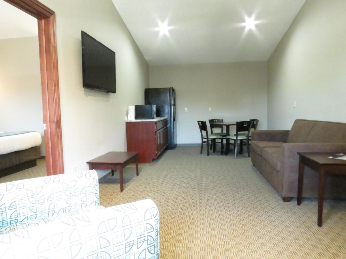 Family Suite,609067964:JPEG